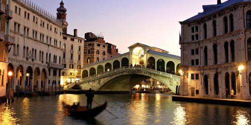Italiƫ