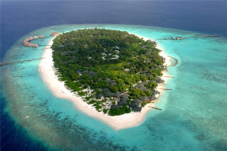 Adaaran Select Meedhupparu Island Resort ****